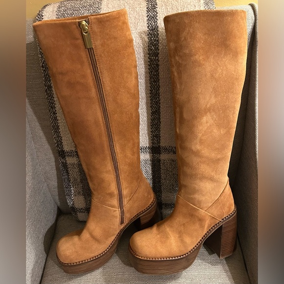 ASOS Design CeCe Suede Platform Boots in Tan - Picture 2 of 11